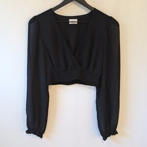 Aritzia Wilfred Black Women's Cropped Faux Wrap Smocked Long Sleeve Blouse Small